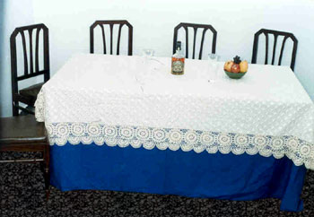 rectangular crochet table cloth1RHCLTC1
